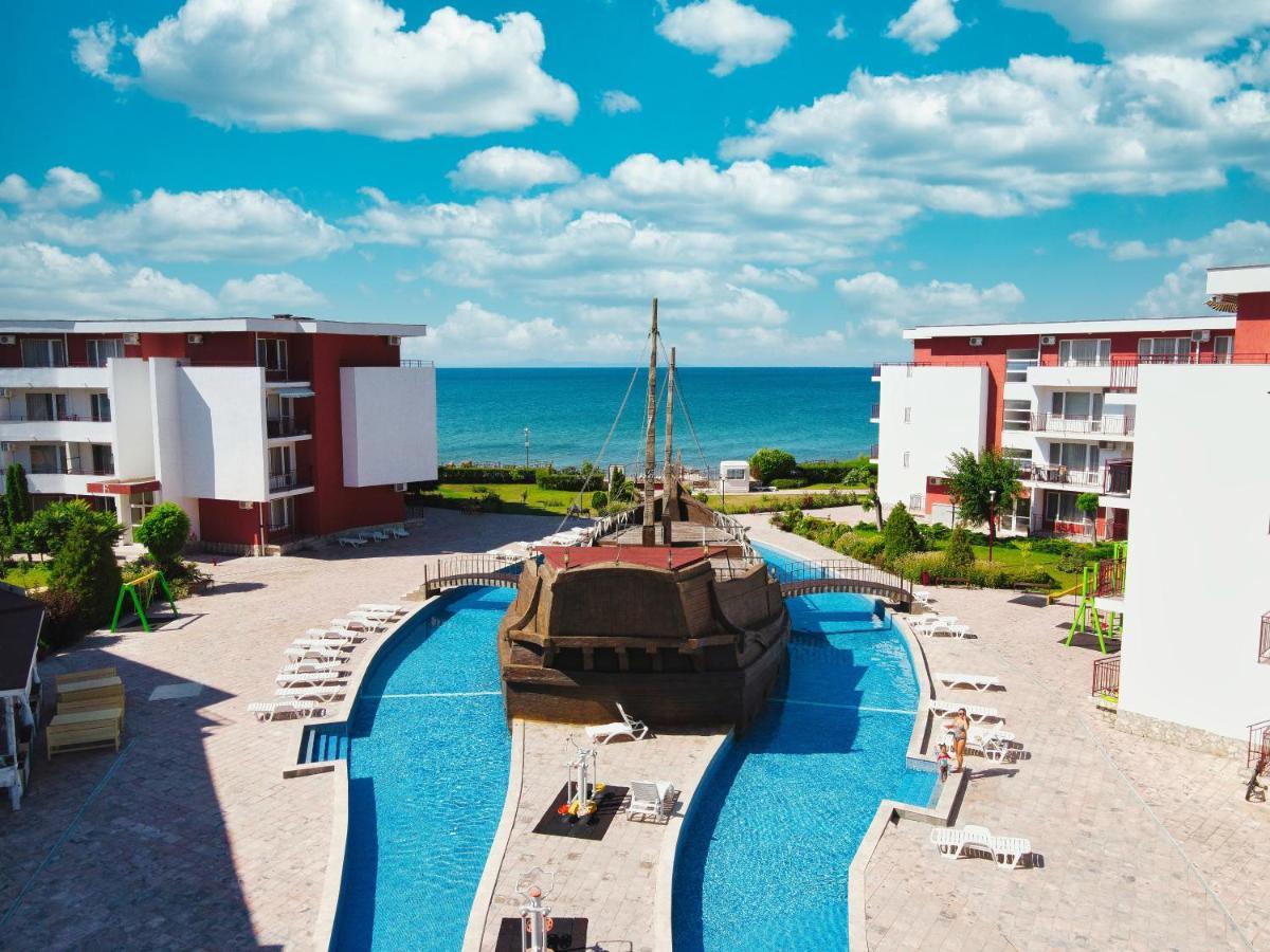 Privilege Fort Beach Apartments 스베티 블라스 외부 사진